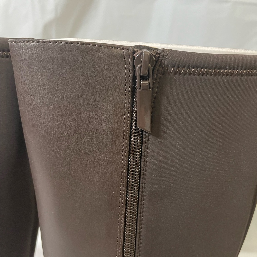 Calvin Klein women’s boots, new in box size 7 - Picture 3 of 11